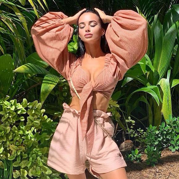 MOODSTORIES Striped Balloon Sleeve Tie Front Crop Top in Terracotta EU Small - Picture 1 of 9